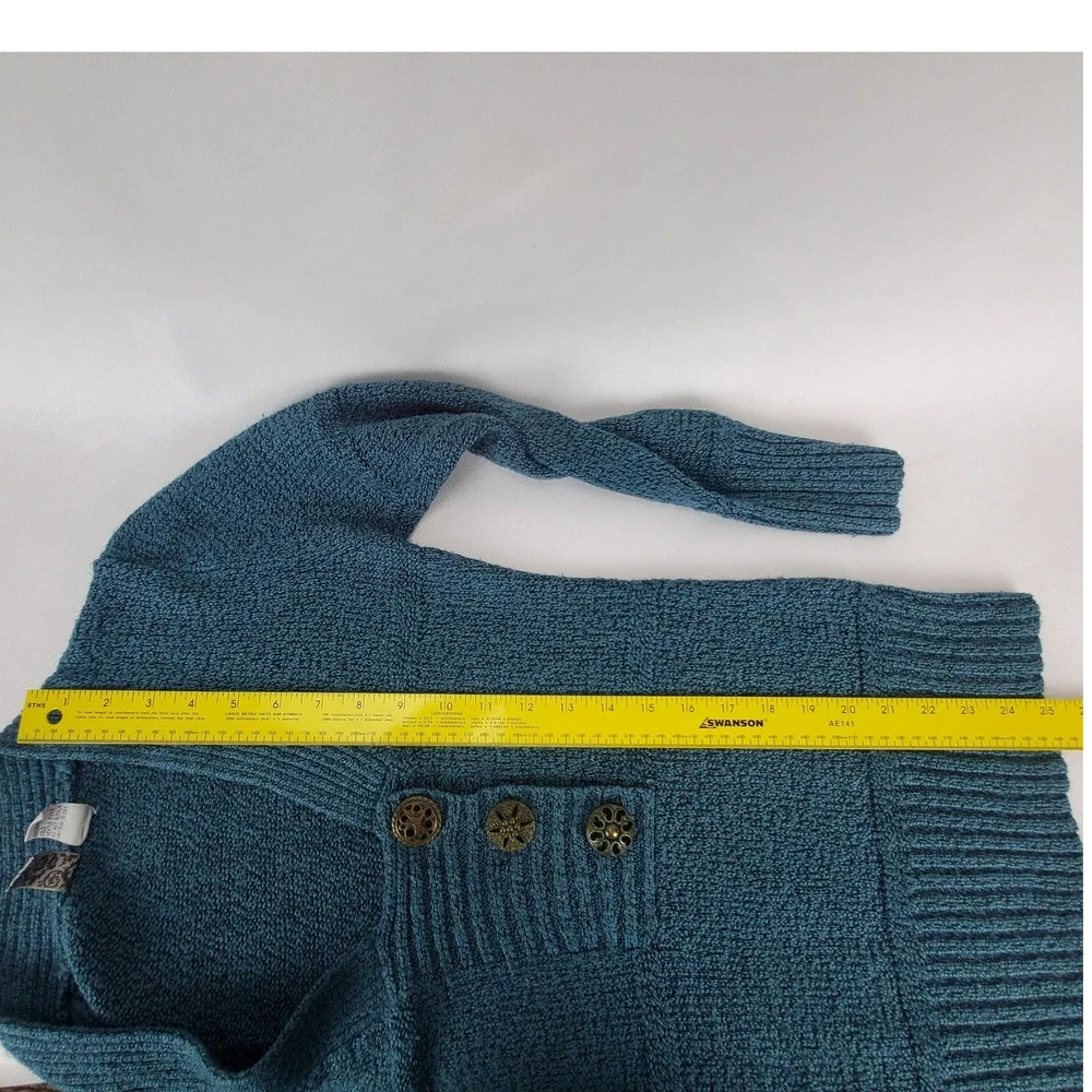 BKE Buckle Teal Cable Knit Sweater Sz M Square V Neck Pullover Casual Cozy Warm